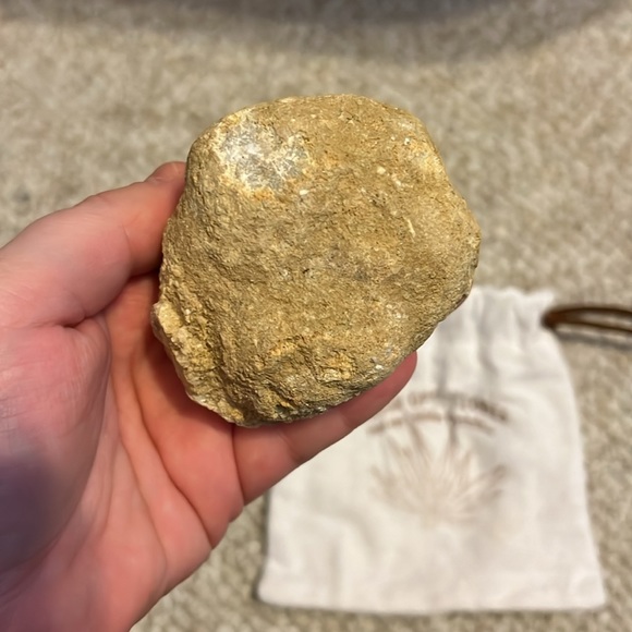 Break open Geode | DIY hidden crystals - Picture 2 of 5